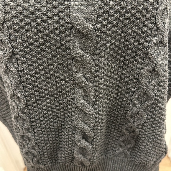 Personal collection over sized 2000’s LF cable knit oversized sweater - Picture 8 of 8